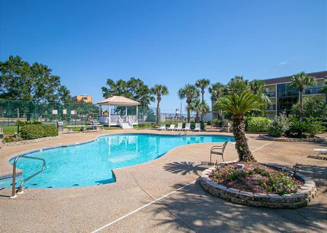 Fun 2 Bed/2 Bath Condo With Pool On Biloxi Beach Eksteriør billede