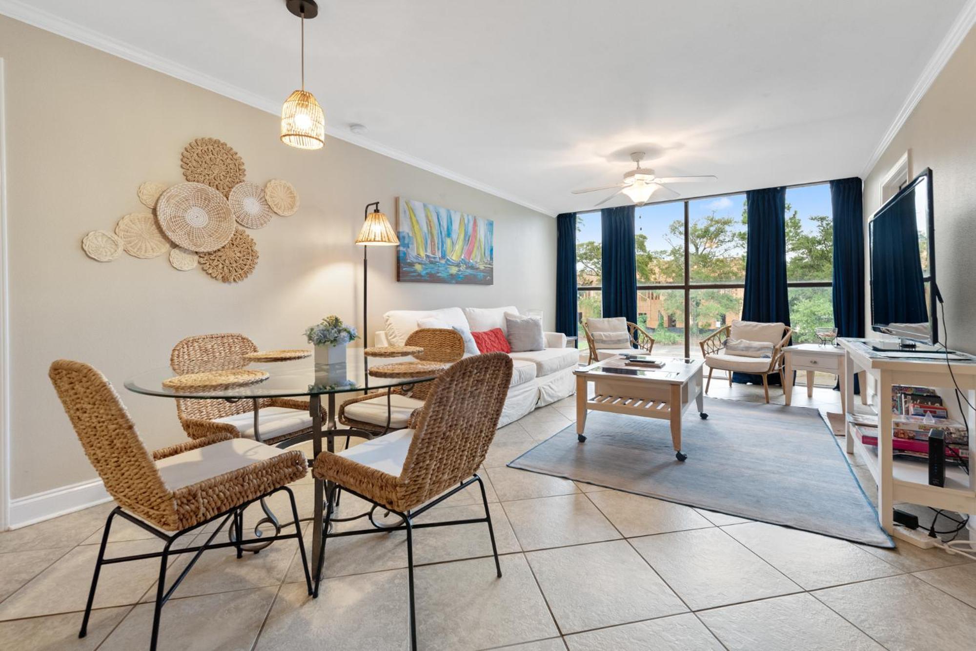 Fun 2 Bed/2 Bath Condo With Pool On Biloxi Beach Eksteriør billede