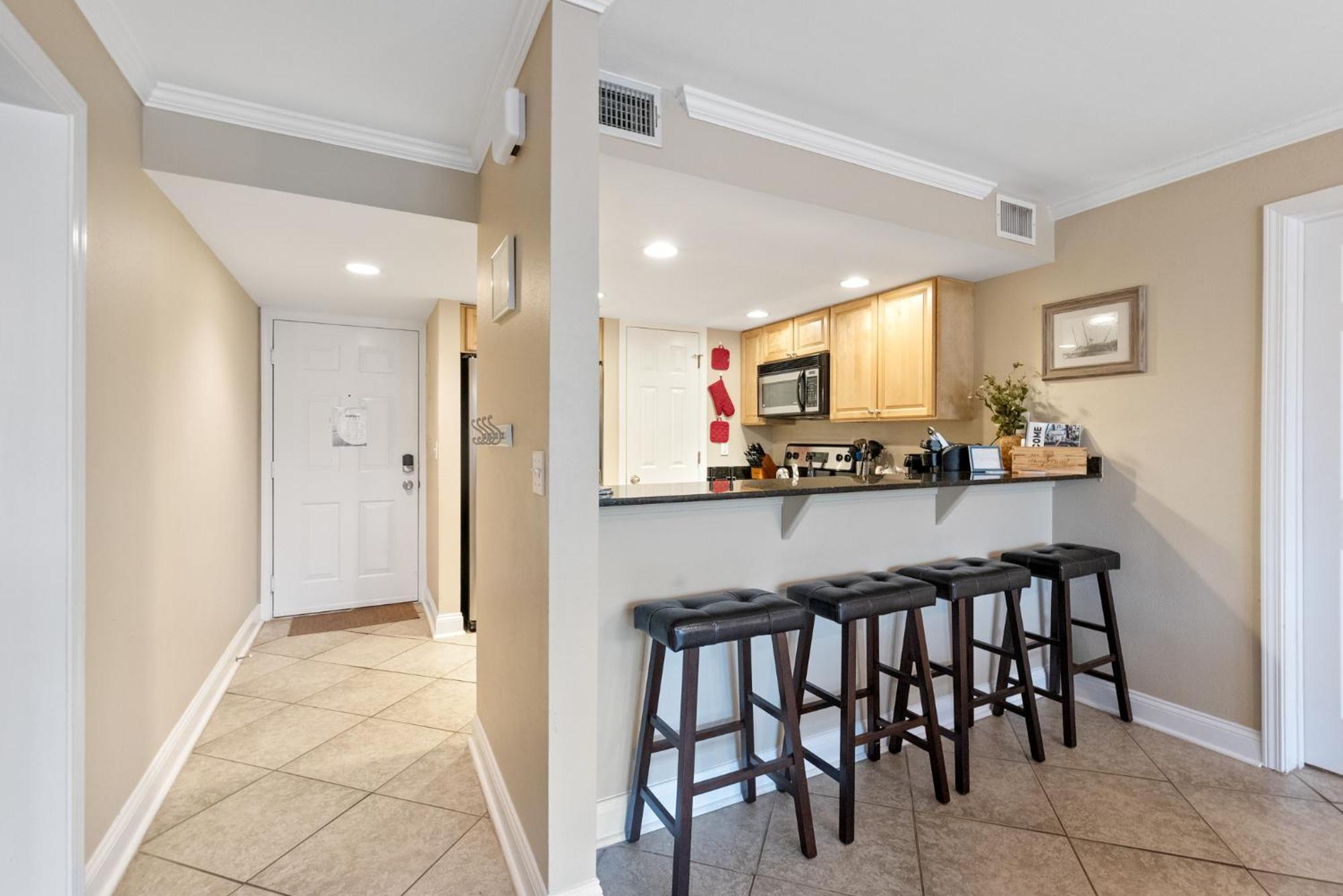 Fun 2 Bed/2 Bath Condo With Pool On Biloxi Beach Eksteriør billede