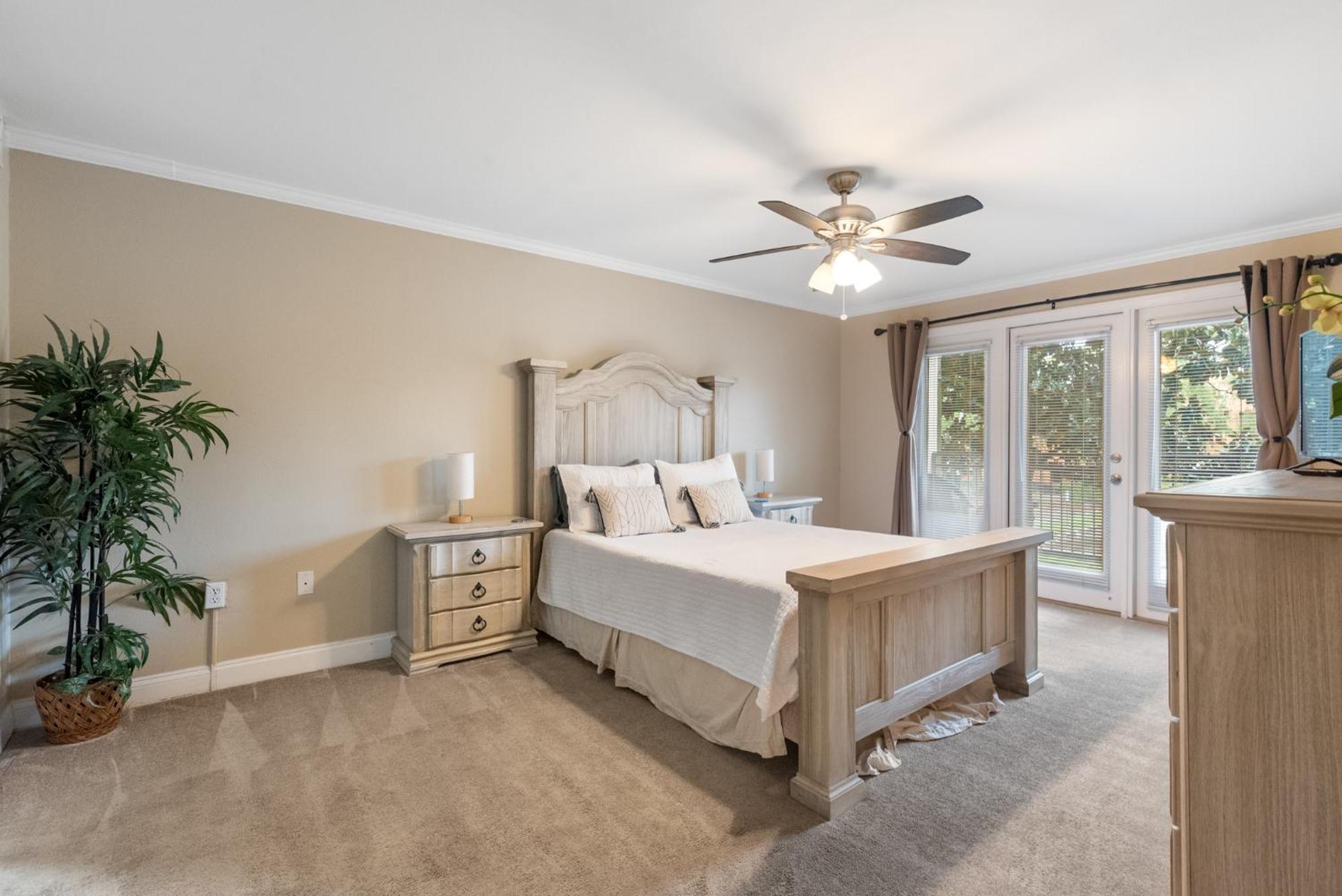 Fun 2 Bed/2 Bath Condo With Pool On Biloxi Beach Eksteriør billede